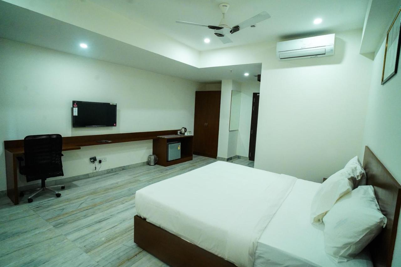 Welkin Hotel , Seunderabad Secunderabad Ngoại thất bức ảnh
