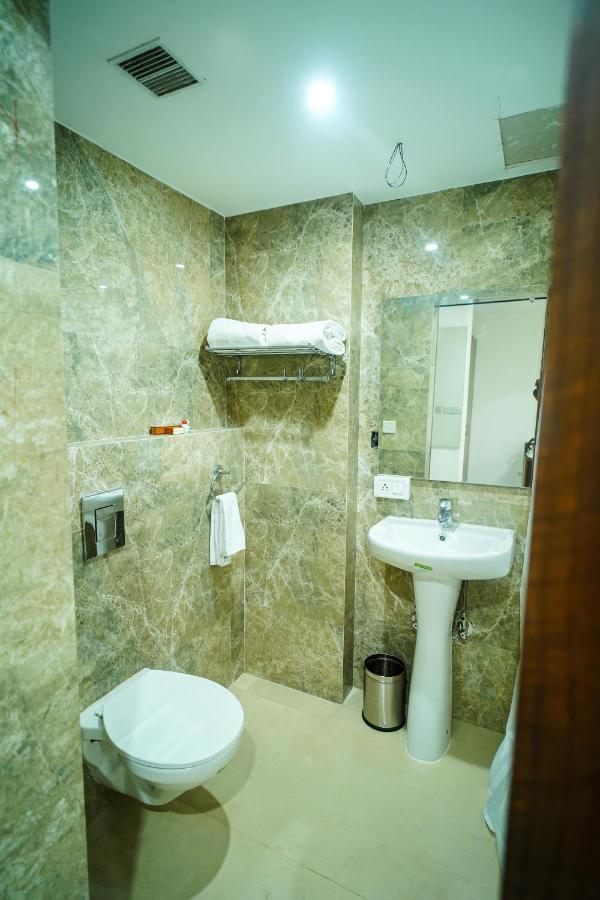 Welkin Hotel , Seunderabad Secunderabad Ngoại thất bức ảnh