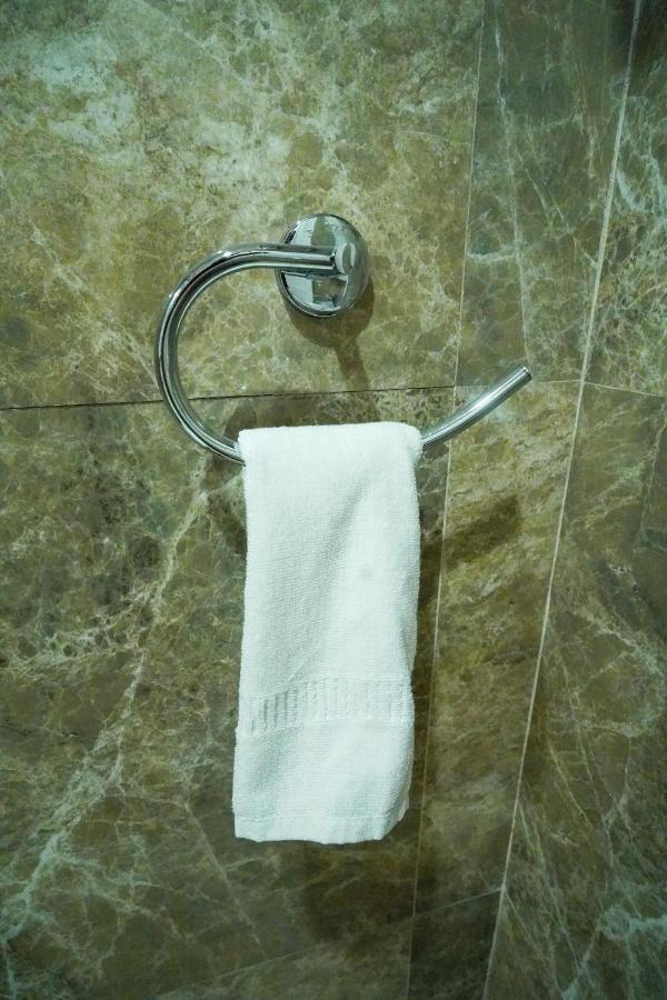 Welkin Hotel , Seunderabad Secunderabad Ngoại thất bức ảnh
