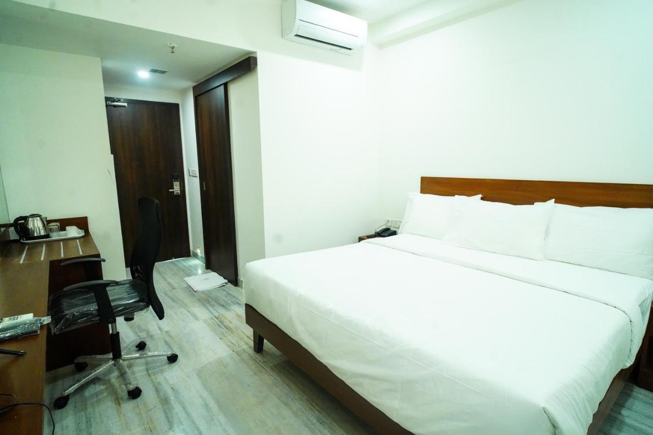 Welkin Hotel , Seunderabad Secunderabad Ngoại thất bức ảnh